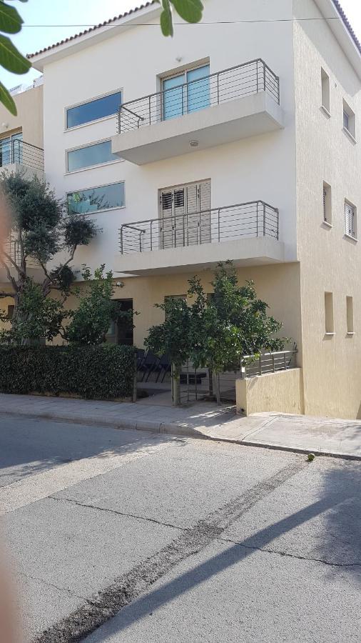 Kerynia Apartments Paphos ภายนอก รูปภาพ