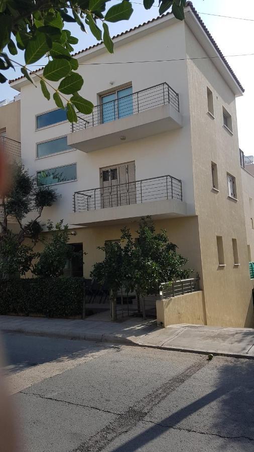 Kerynia Apartments Paphos ภายนอก รูปภาพ
